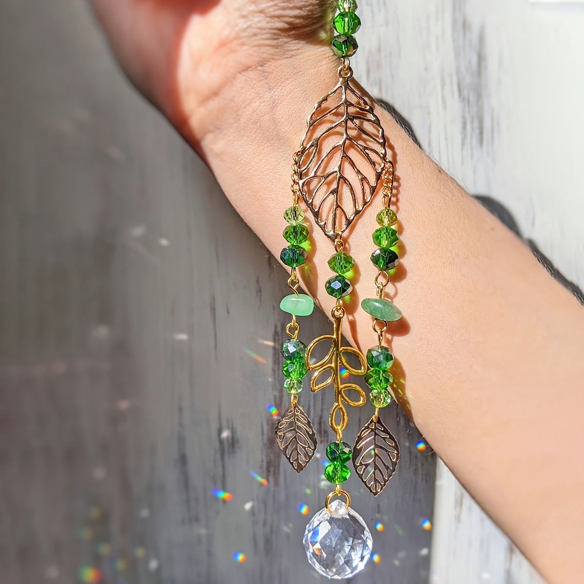 Crystal Ball Decor - Kristallen zonenvanger met gouden blad, groene