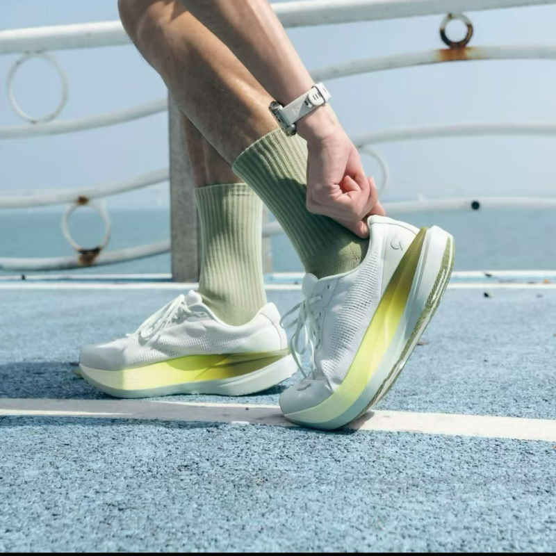 Luxe merk loopschoenen voor he - Luxury Lifestyle Training recensie en prijs